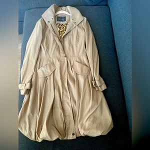 Belle Fare Coat